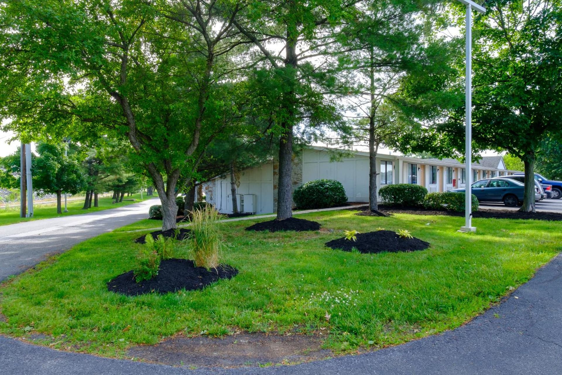 AMERICAN INN CARLISLE