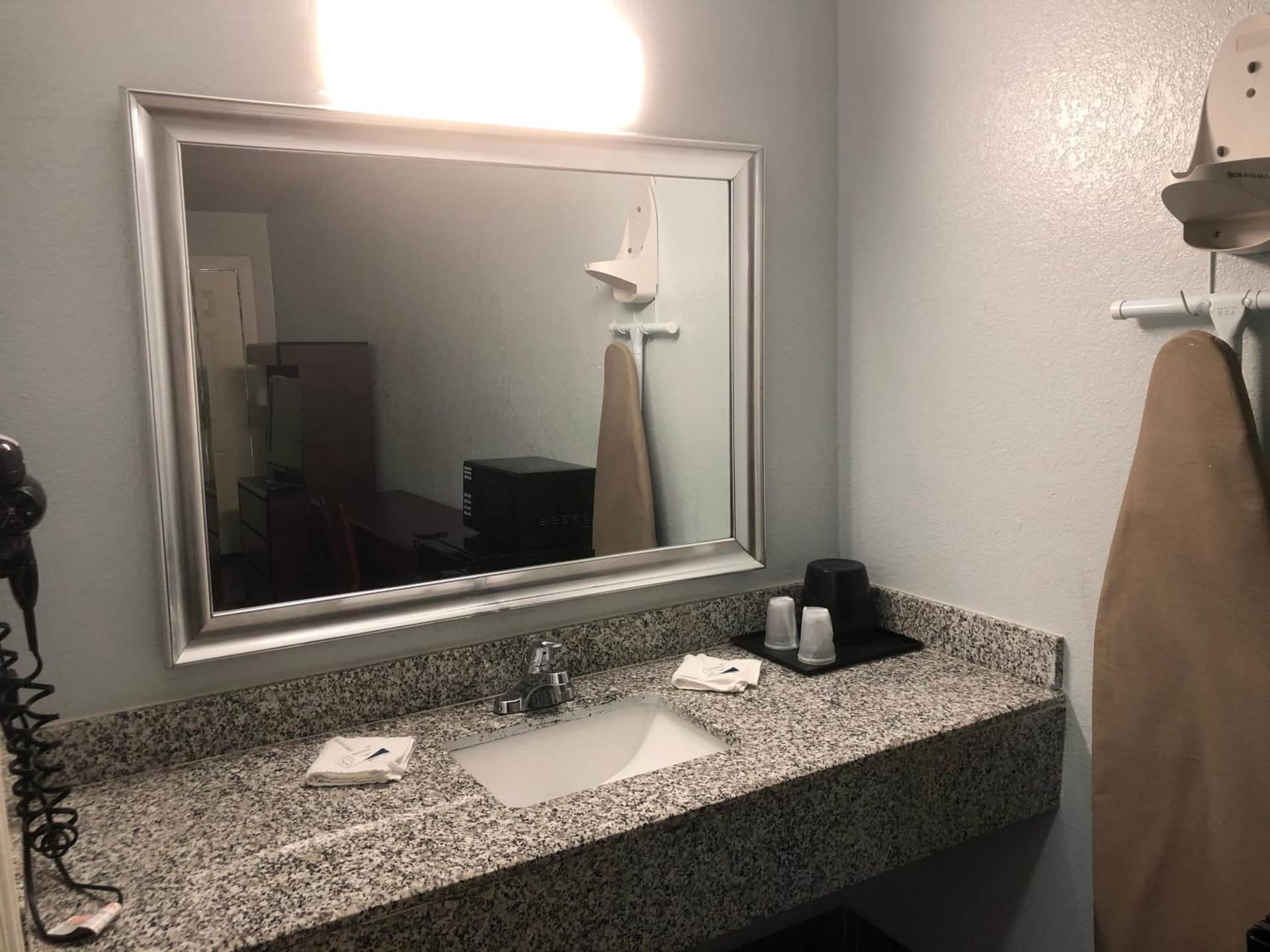 Hwy 59 Motel Laredo Medical Center