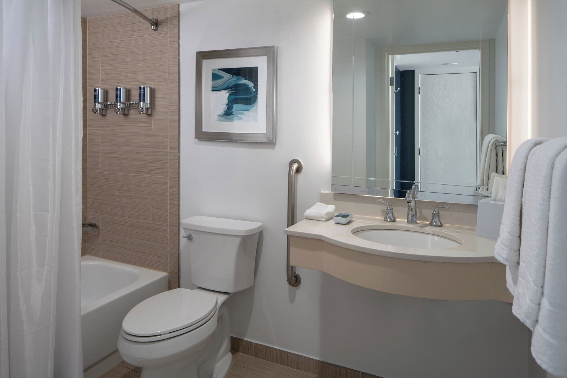Four Points by Sheraton Suites Tampa Airport Westshore