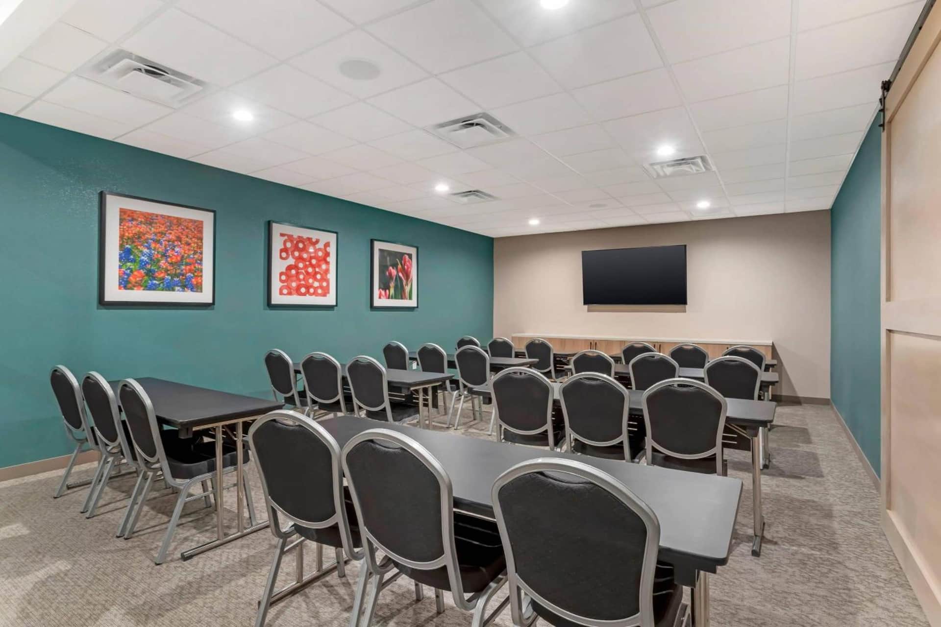 Cambria Hotel Euless - DFW Airport South