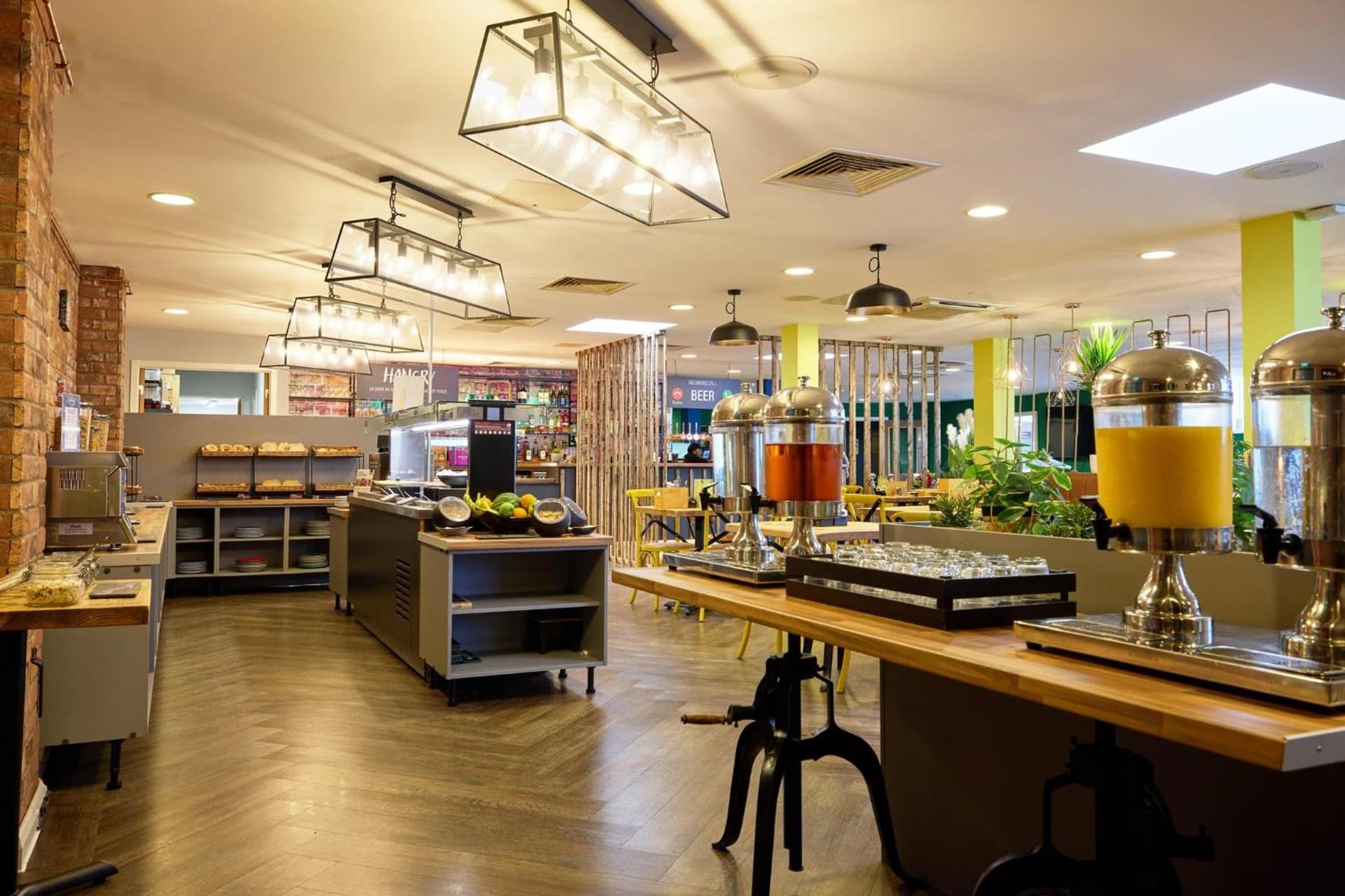 Holiday Inn - the niu, Loom Manchester North by IHG