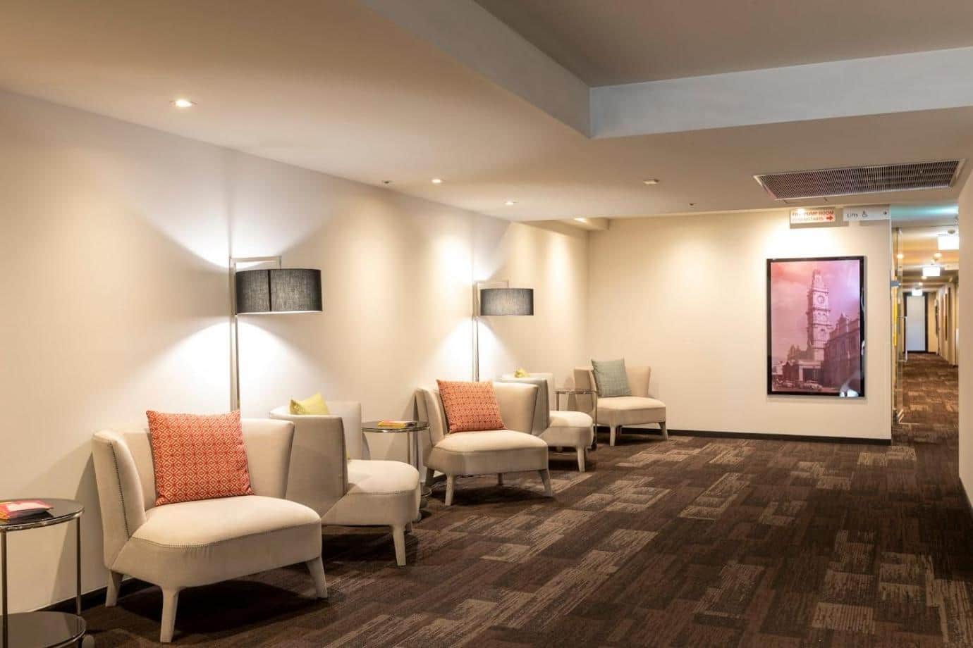 MainStay Suites Hawthorn