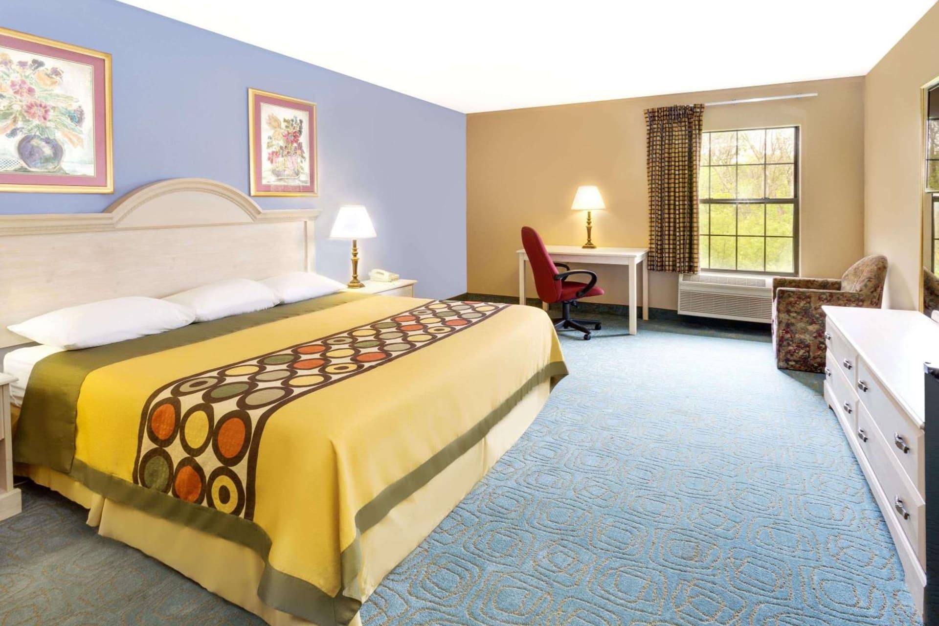Super 8 by Wyndham Freeport
