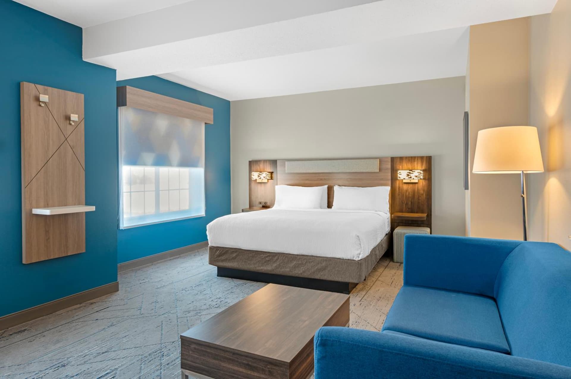 Holiday Inn Express & Suites - Indianapolis - East