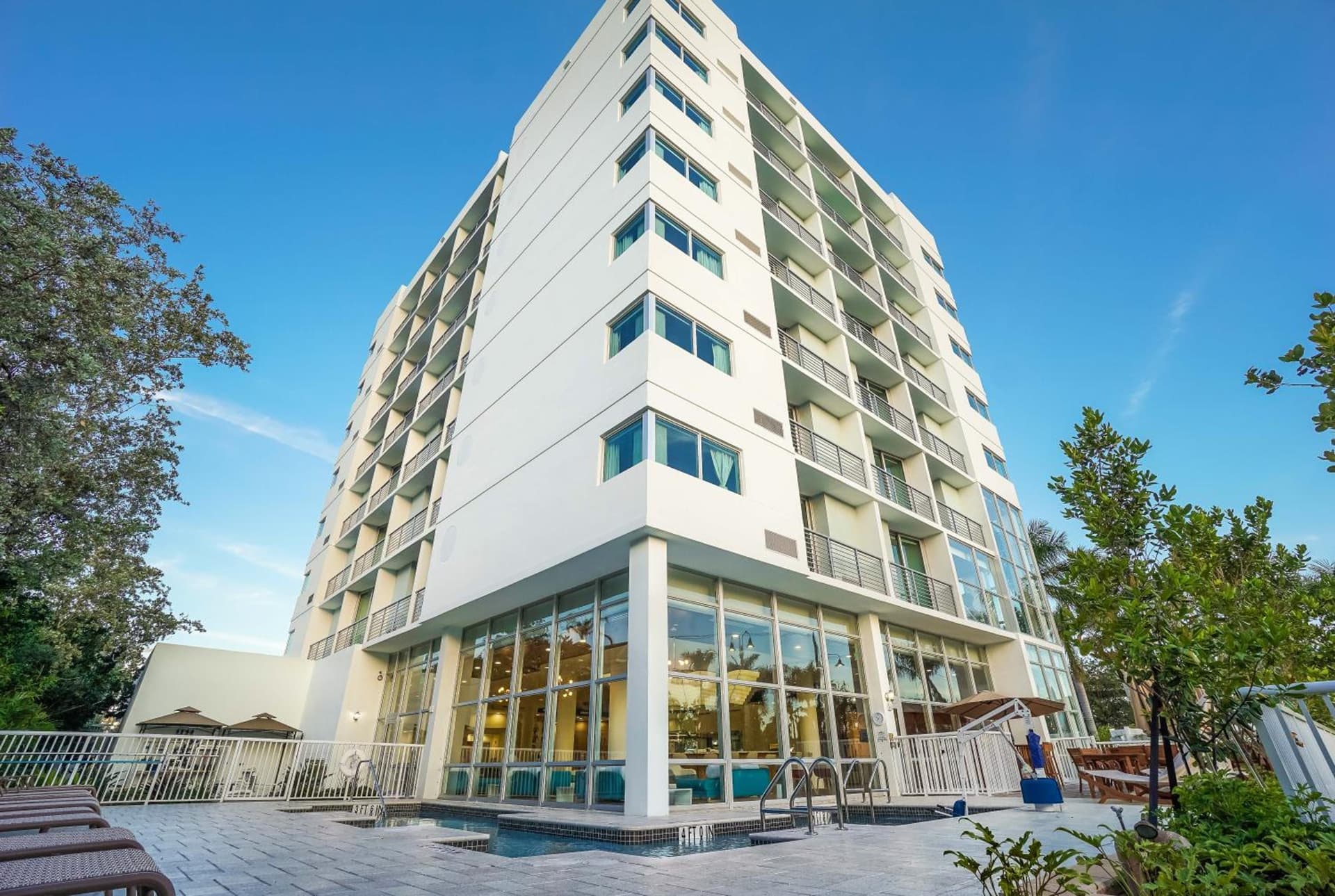 Maritime Hotel Fort Lauderdale Airport & Cruiseport