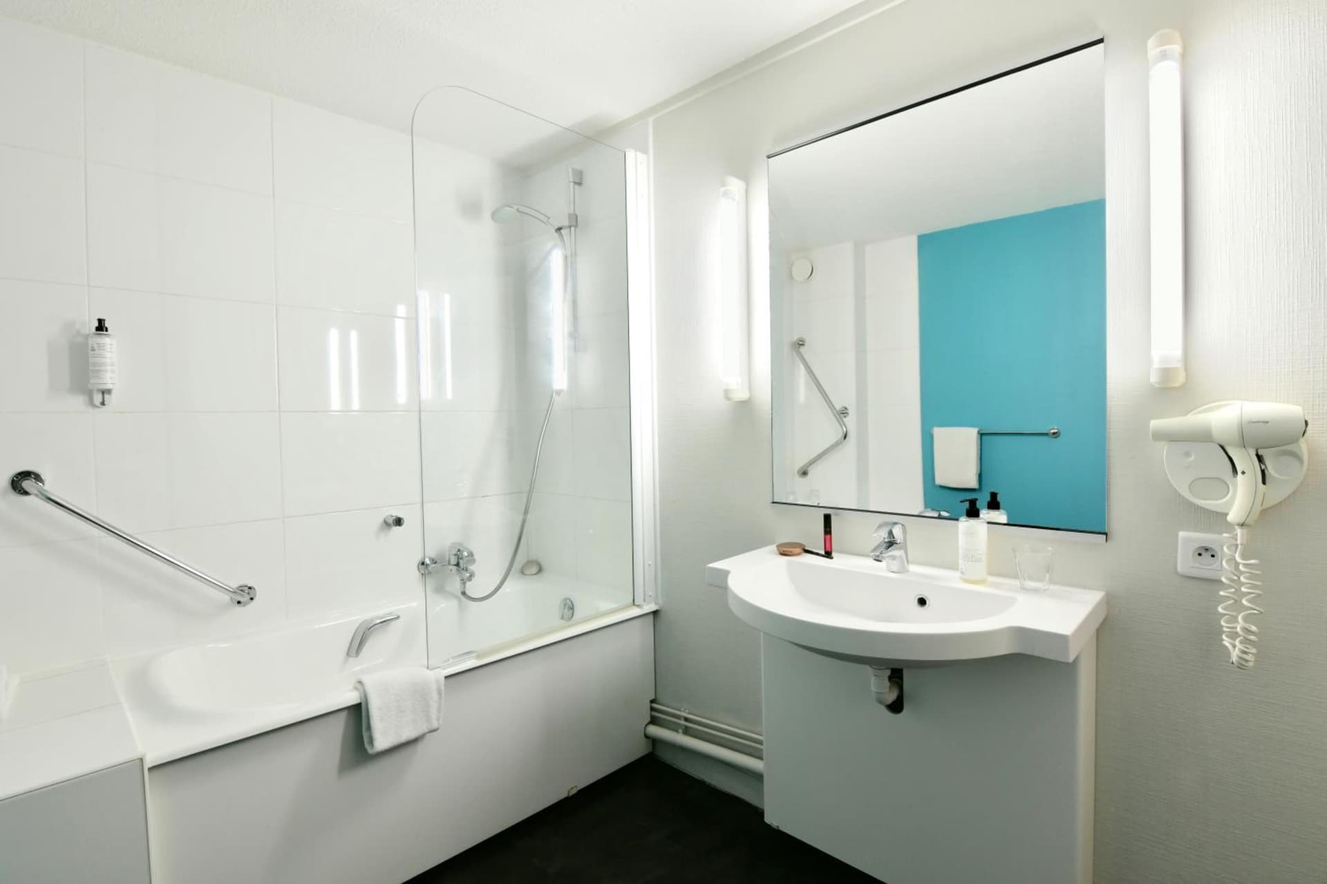 Kyriad Hotel Lannion Perros-Guirec