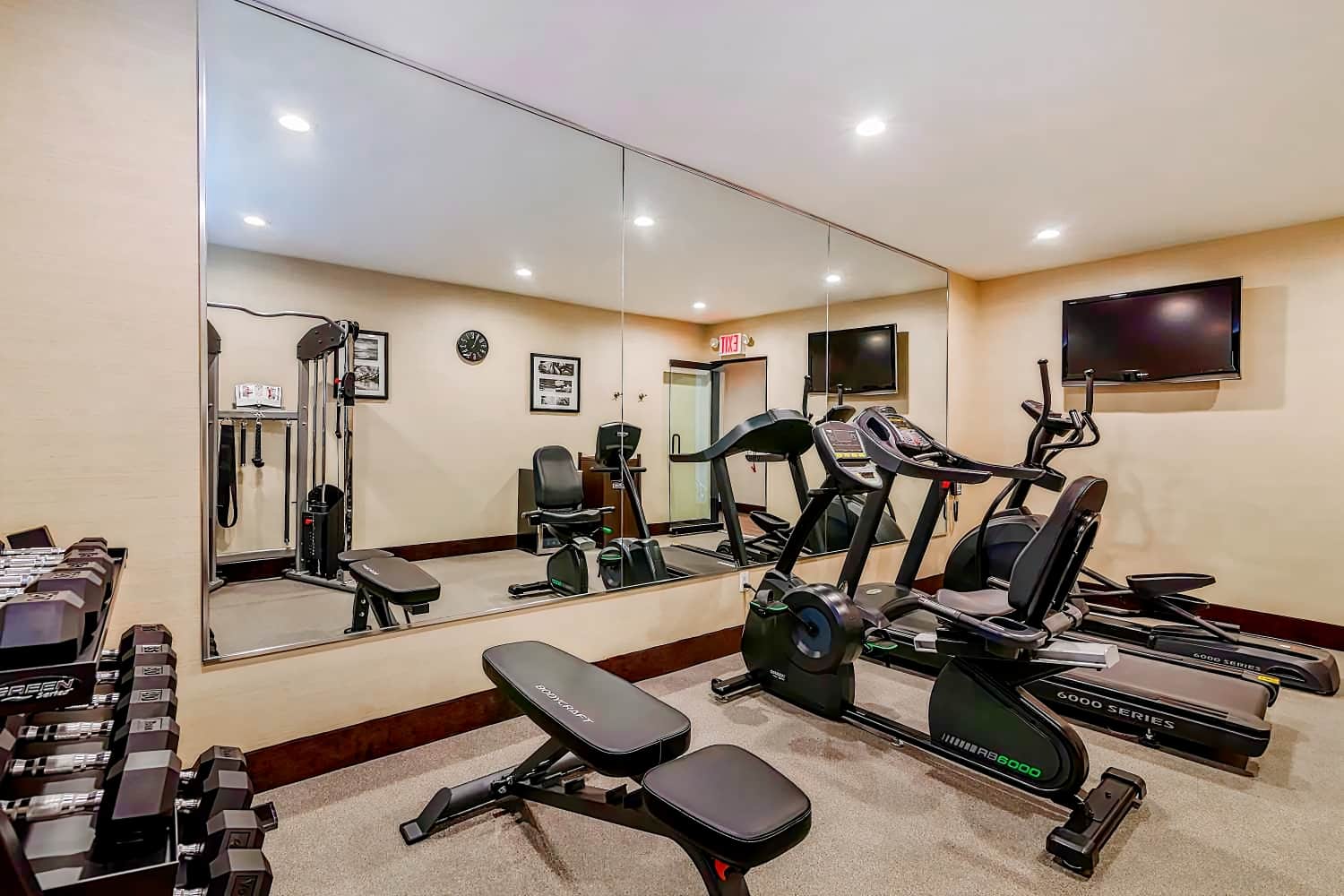 Best Western Plus Plaza Hotel
