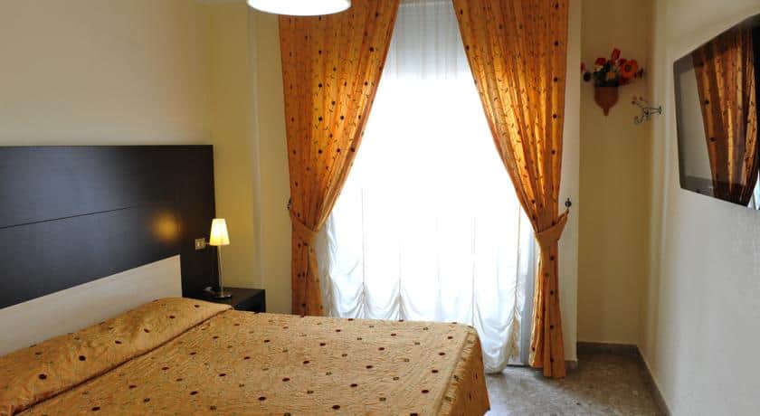 Hotel Gabbiano (Mola di Bari)