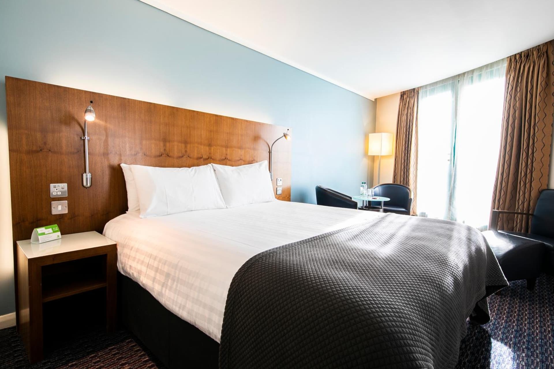 Holiday Inn London Camden Lock, an IHG Hotel