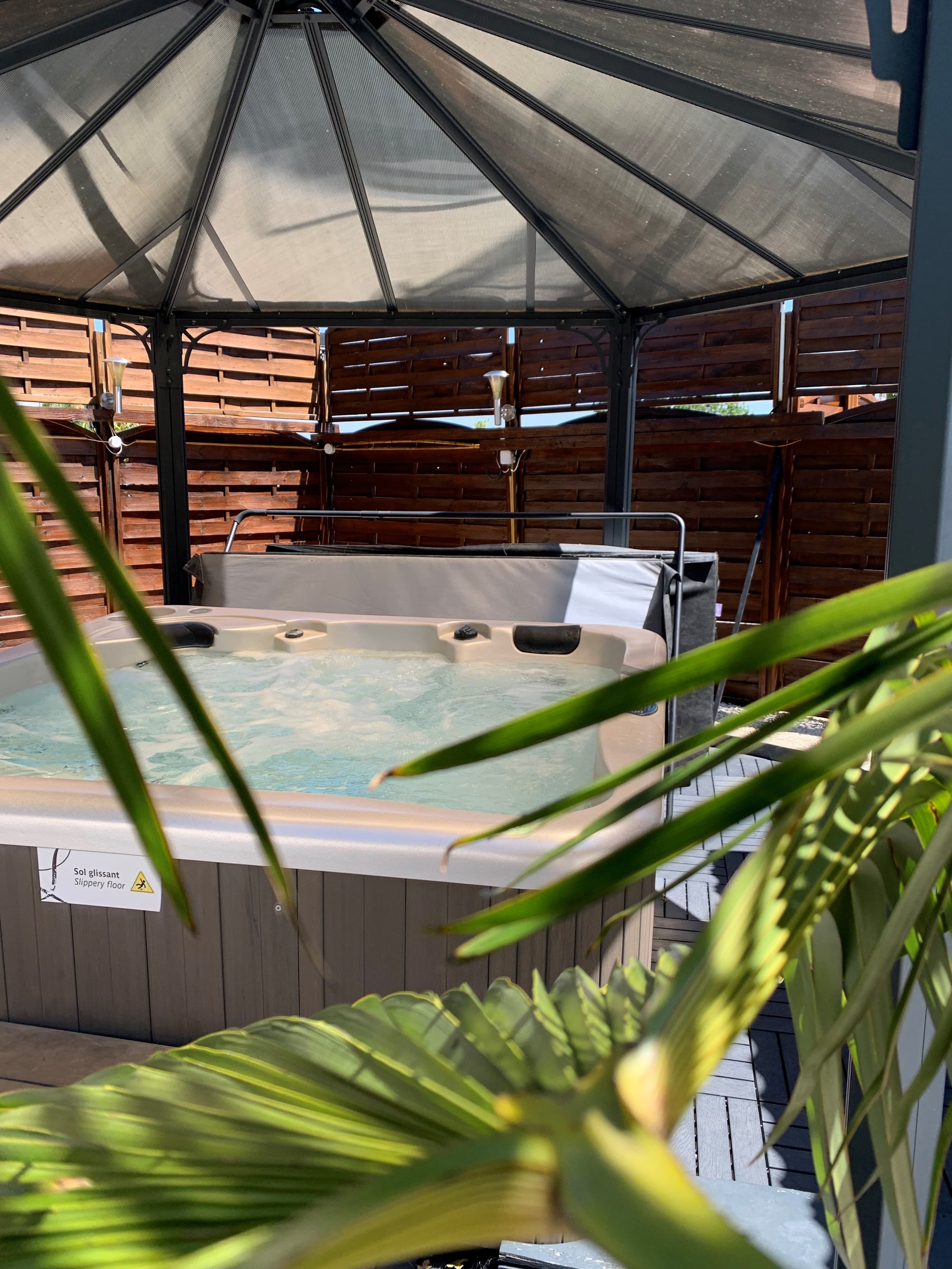 Logis Centrotel et Spa Bulles d'Allier