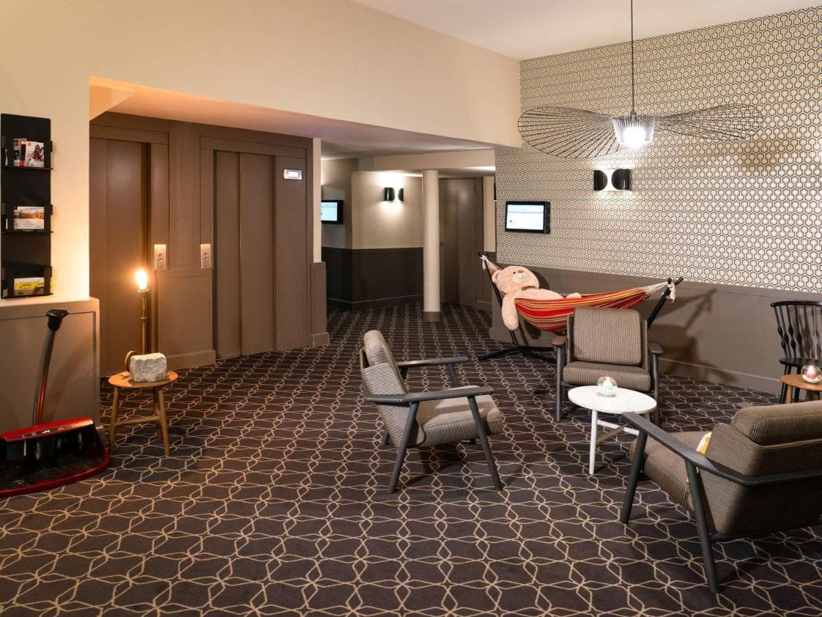 Maison Louise Lille Centre - Handwritten Collection