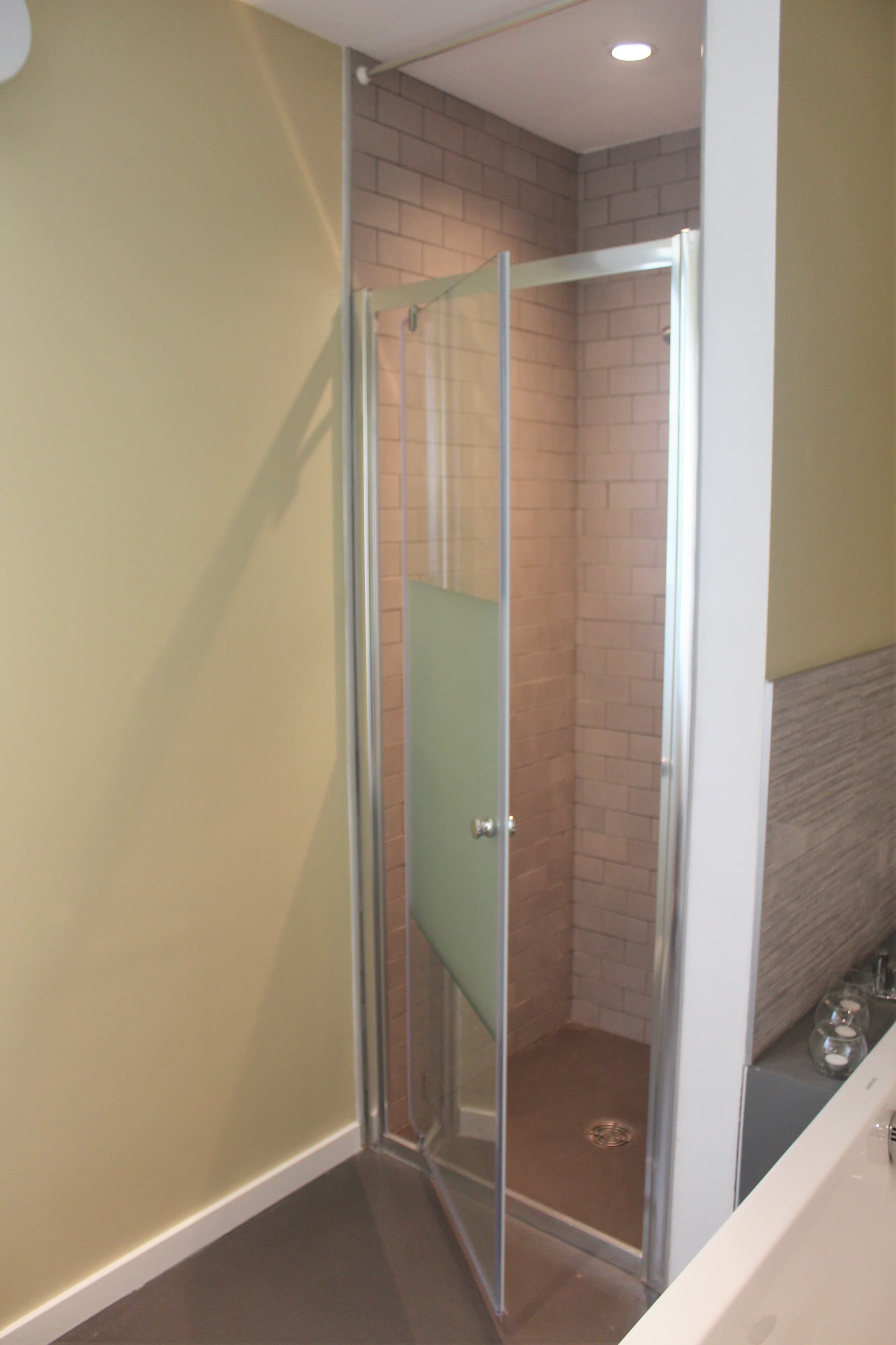 Table et Chambre Particulière