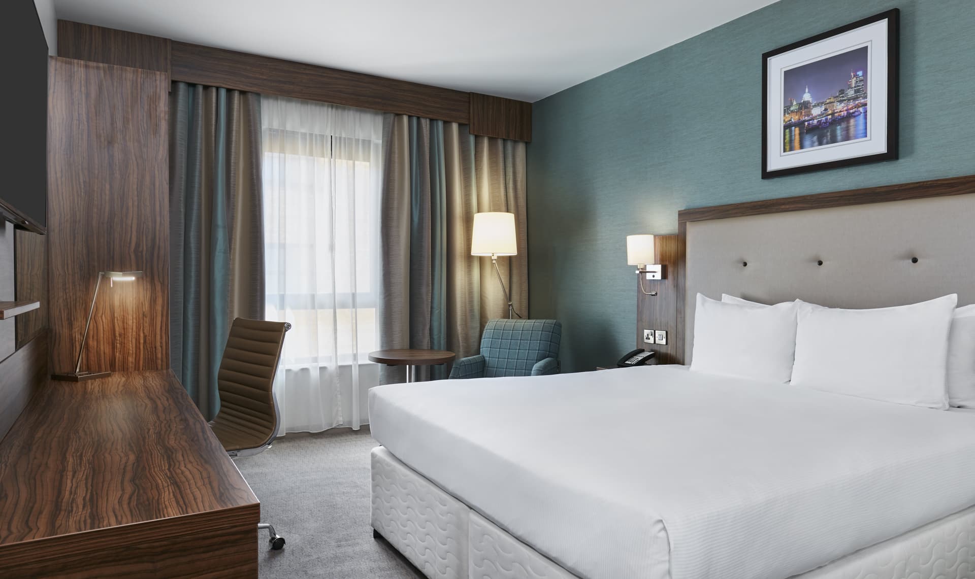Doubletree by Hilton London Angel Kings Cross