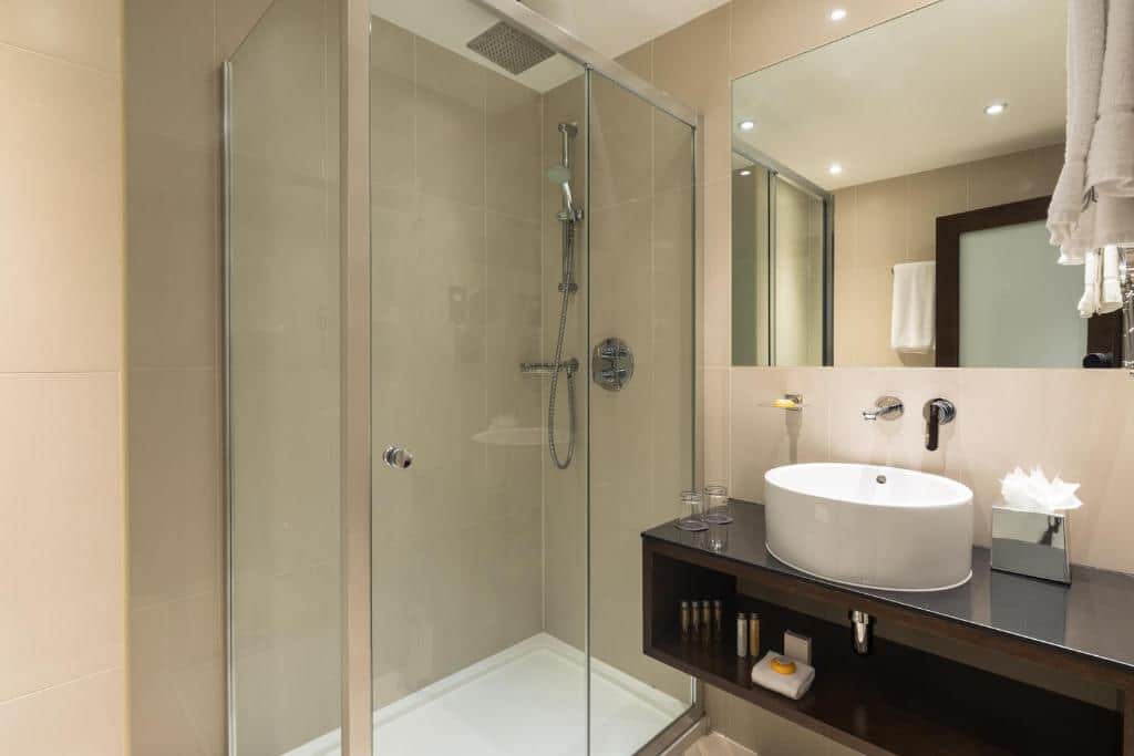 Park Grand London Heathrow