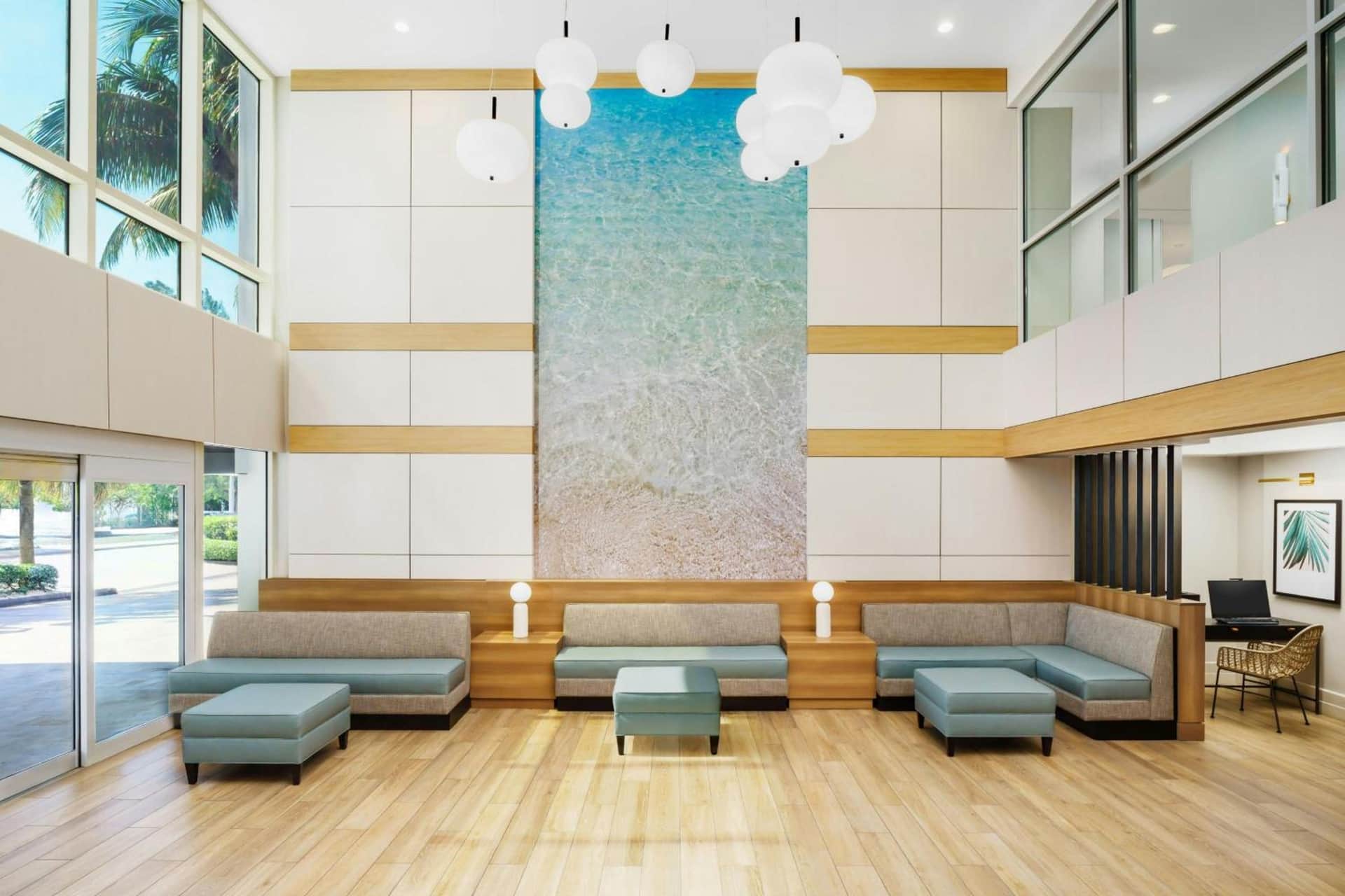 Courtyard by Marriott Oceanside Fort Lauderdale Beach